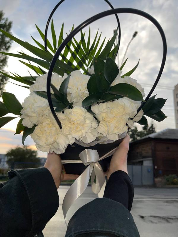 Композиция "Черно-белая"